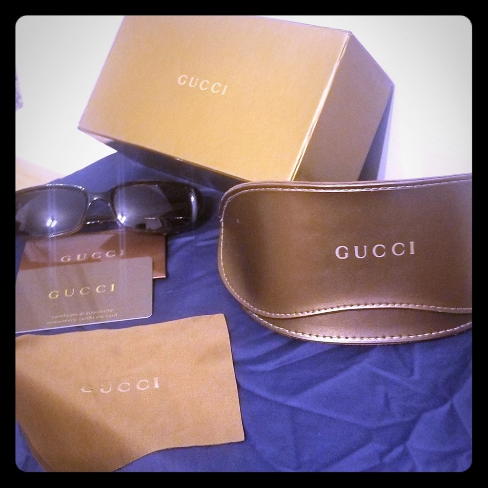 GUCCI with c.o.a tortoise shell sunglasses
